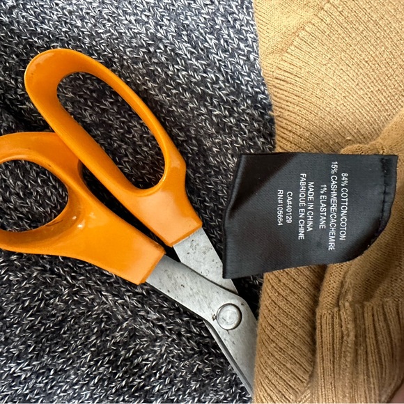 Very rare L.A.M.B. Mixed cotton and cashmere turtleneck - Picture 4 of 4